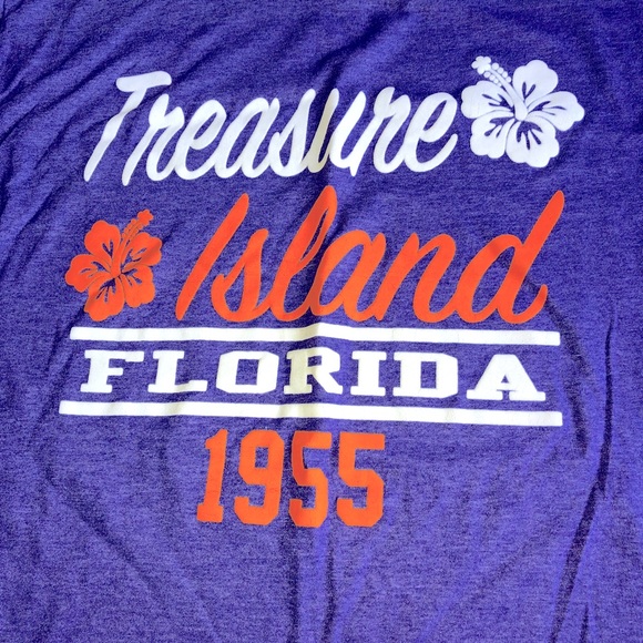 Treasure Island Souvenir Tee Shirt Medium UNISEX - Picture 2 of 13